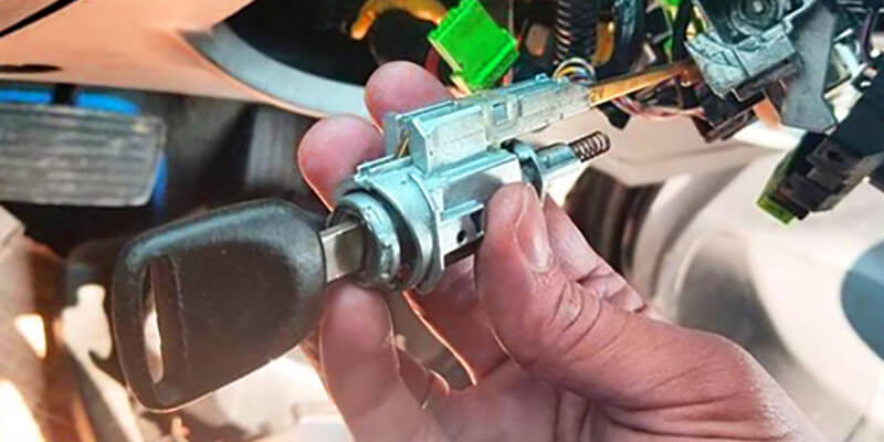 removing ignition cylinder - Edwards Bros Locksmith